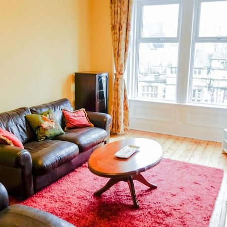 Newly Furnished 2 Bedroom Apartment On Leith Walk 爱丁堡 外观 照片